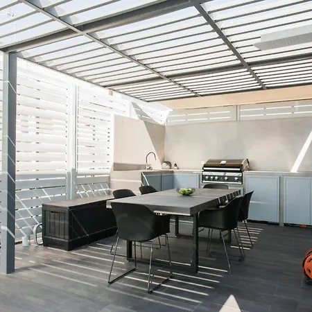 Riviera Luxury Penthouse By The Apartment Athens